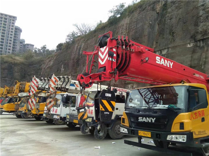 凉山吊车出租按什么计费？台班费、单次费、里程费怎么算？